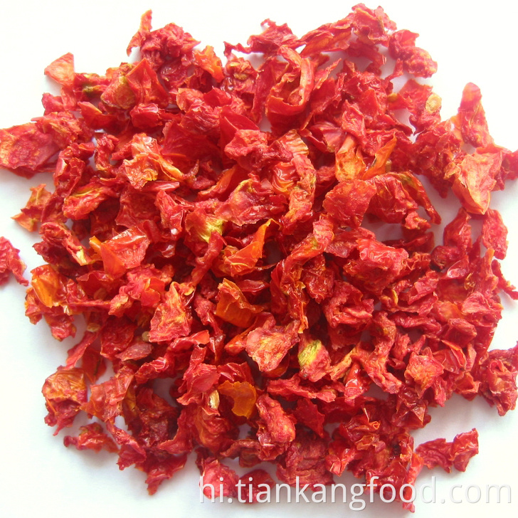 सूखे टमाटर के गुच्छे Dried Tomato Flakes